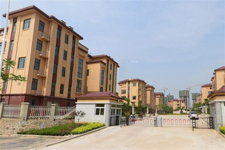 拓创名苑2室2厅1卫41.8万57m2精装出售